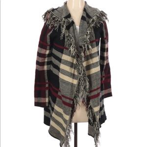 Signature Studio Size S Plaid Fringe Cardigan